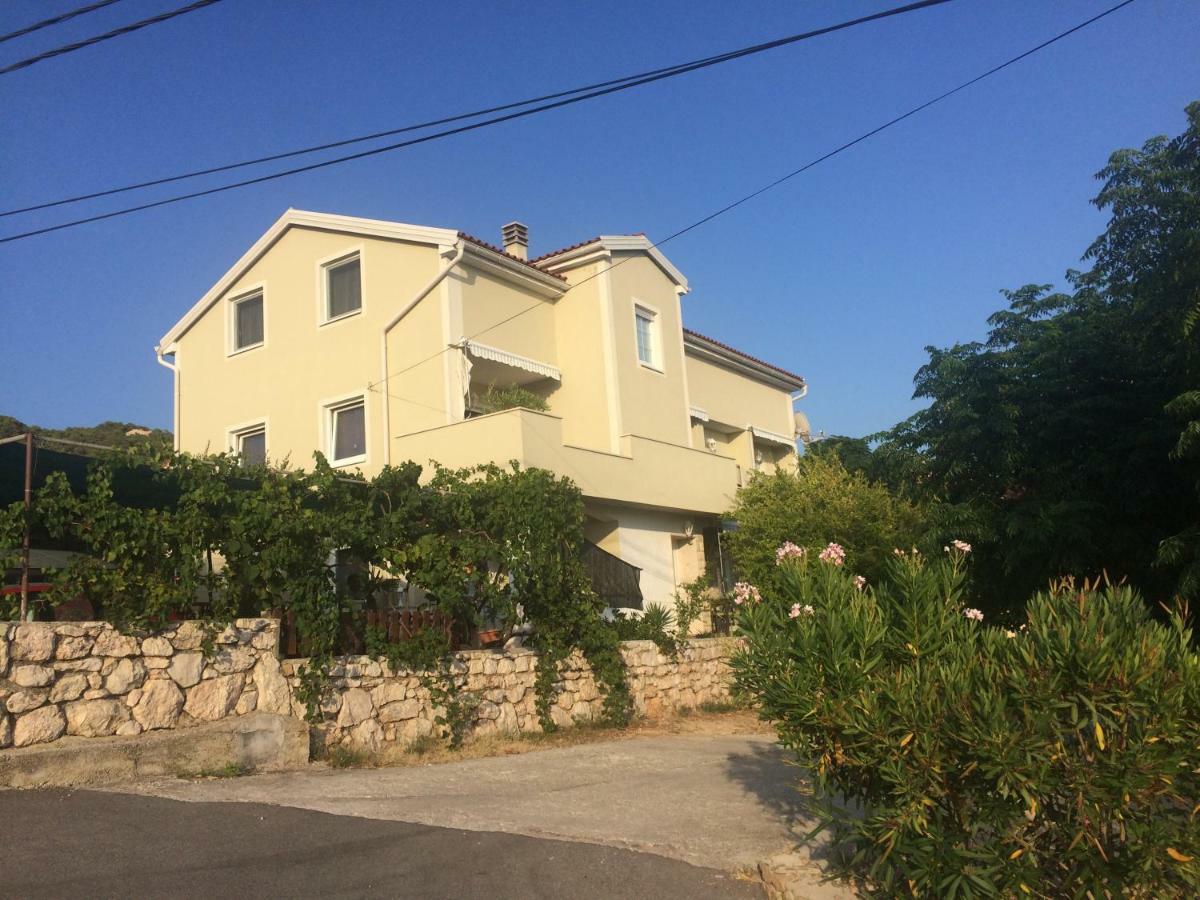 Apartments Loncaric Banjol Extérieur photo